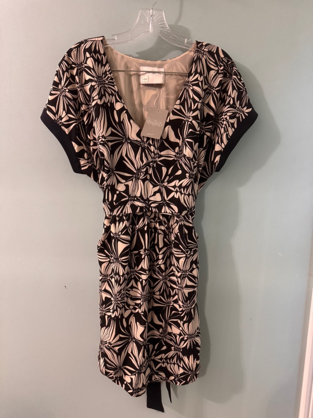 Anthropologie Black and Cream Floral V-Neck Mini Dress